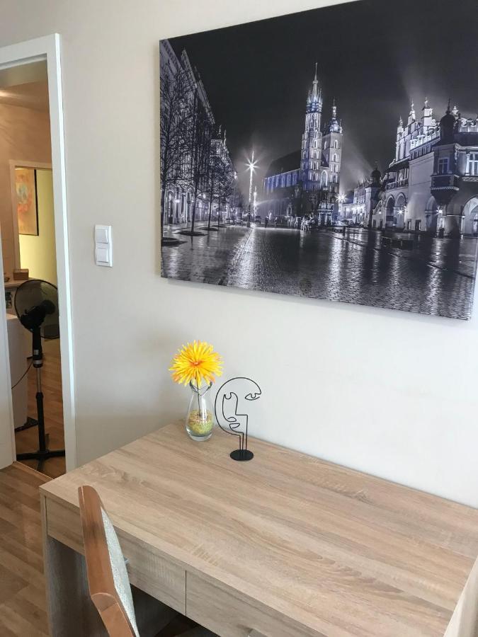 Florianska / In The Heart Of Old Town Krakow Apartment ภายนอก รูปภาพ