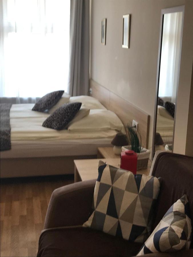 Florianska / In The Heart Of Old Town Krakow Apartment ภายนอก รูปภาพ